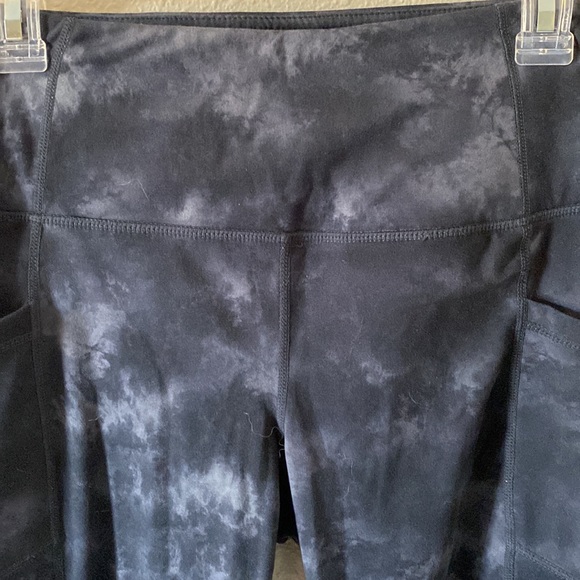 Yogalicious Lux Leggings - M - Picture 3 of 3